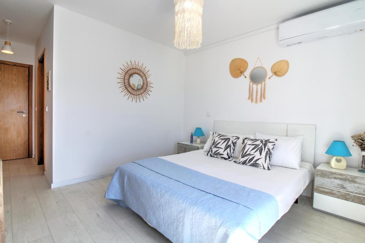 Апартаменты Center Location, Ac, Swimming Pool, And Parking Ольян Экстерьер фото